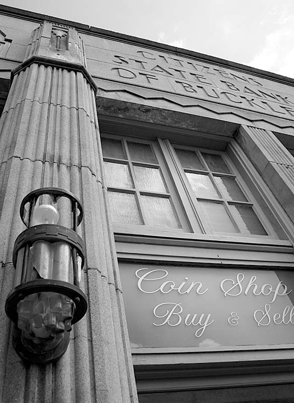 In 1930, the bank hired prominent Tacoma architect E. J. Bresemann to remodel the building facade in a cast stone Art Deco style. (PHOTO BY TODD MATTHEWS)