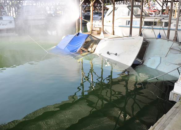 A boat sank at Foss Harbor Marina Wednesday morning / PHOTO COURTESY TACOMA FIRE DEPARTMENT