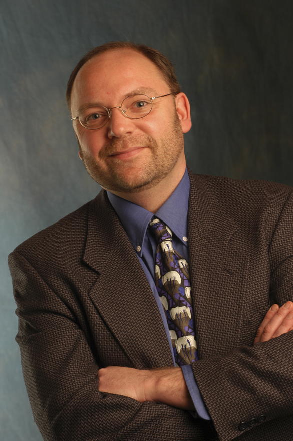 KPLU hires new general manager