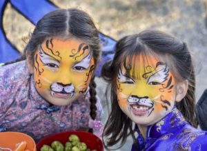 Last year's inaugural Tacoma Moon Festival drew nearly 4,000 visitors and included live music, face-painting for kids, dancing, and theatrical performances. (PHOTO COURTESY CHINESE RECONCILIATION PROJECT FOUNDATION)