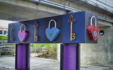 "Lock-On Tacoma" by artist Diane Hansen is an interactive love and wishing lock sculpture in downtown Tacoma. It is the first in a series of public art pieces for the Sounder D to M Streets project that extended commuter rail service to South Tacoma and Lakewood last fall. (PHOTO BY TERRY RISHEL / COURTESY SOUND TRANSIT)