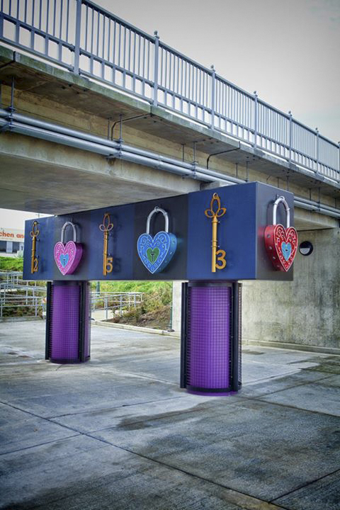 "Lock-On Tacoma" by artist Diane Hansen is an interactive love and wishing lock sculpture in downtown Tacoma. It is the first in a series of public art pieces for the Sounder D to M Streets project that extended commuter rail service to South Tacoma and Lakewood last fall. (PHOTO BY TERRY RISHEL / COURTESY SOUND TRANSIT)