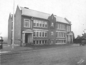 Oakland Elementary School ca. 1928. (IMAGE COURTESY TACOMA LANDMARKS PRESERVATION COMMISSION)