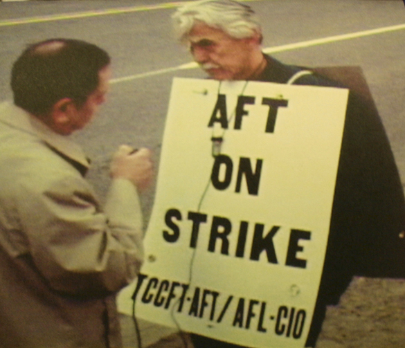 Tacoma Community College history professor Murray Morgan during a faculty strike in the 1970s. (PHOTO COURTESY TACOMA COMMUNITY COLLEGE)