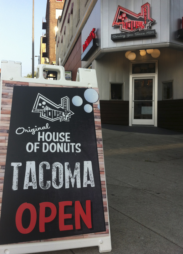 Original House of Donuts opened Wednesday morning in downtown Tacoma. (PHOTO BY TODD MATTHEWS)