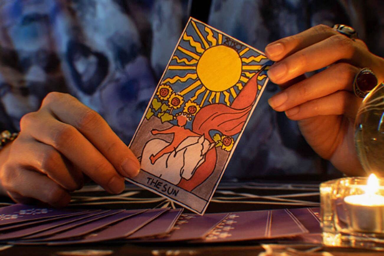 Tập hợp hơn 30 tarot card readings online mới nhất damri.edu.vn