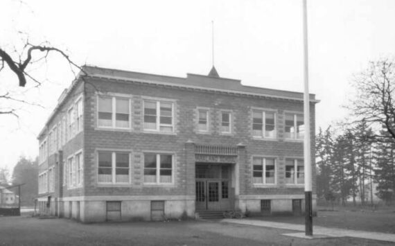Parkland School in 1928. Photo courtesy of Tacoma Public Library TPL Historic Building Files - P\012102_-_PACIFIC_AVE__Parkland_19280114.jpg