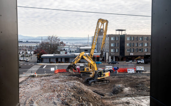 Construction site in Everett, Washington. Construction firms are among those reporting job losses in March 2024. (Sound Publishing file photo)