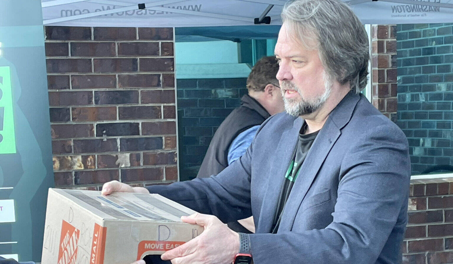 Let’s Go Washington, the political committee founded by Brian Heywood (above), is gathering signatures for two new initiatives focused on parental rights and transgender girls participating in school sports. (Photo by Jerry Cornfield/Washington State Standard)