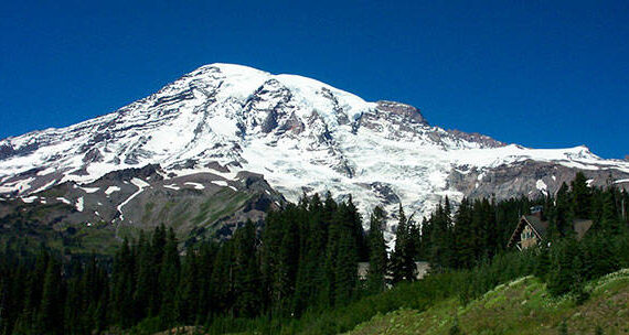 Mount Rainier. Image courtesy of the National Park System