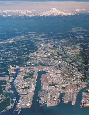 Port of Tacoma sets record year in 2002