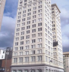 (PHOTO COURTESY COLLIERS INTERNATIONAL)