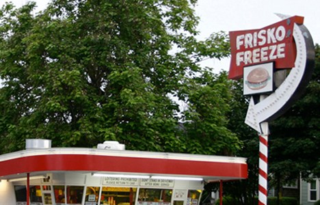 A Catalpa tree looms over Frisko Freeze. According to one historian, the tree dates back between 1890 and 1910. (PHOTO BY TODD MATTHEWS)