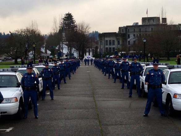 37 Washington State Patrol Troopers were sworn in by Washington State Supreme Court Justice James Johnson, and presented their commission cards by Governor Christine Gregoire and Chief John R. Batiste at a ceremony held in the Capitol Rotunda Friday morning. (PHOTO COURTESY WASHINGTON STATE PATROL)