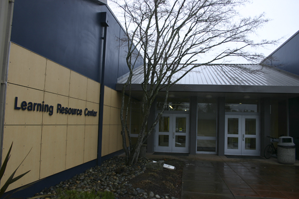 Clover Park Technical College will unveil the $2.4 million renovation of its nearly 40-year-old library during an open house this week. According to school officials, the project was funded using proceeds from a land sale to the Clover Park School District. Instead of building a new structure, administrators decided to redesign and renovate the nearly 23,000 square foot building, formerly known as Building 15, into the Learning Resource Center. (PHOTO BY TODD MATTHEWS)