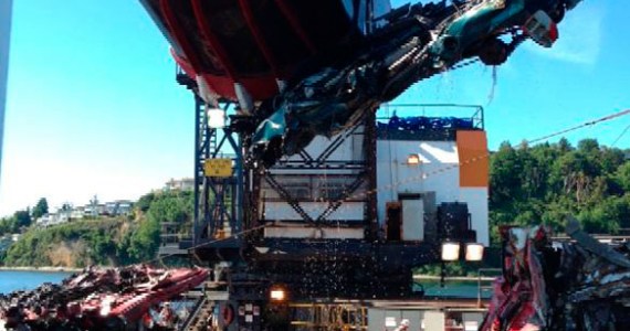 Global Diving & Salvage removed crushed cars from the bottom of Commencement Bay last week. (PHOTO COURTESY GLOBAL DIVING & SALVAGE)