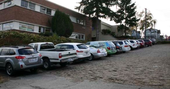 North 13th Street outside Lowell Elementary School will soon be renamed Mr. Dahl Drive. (PHOTO BY TODD MATTHEWS)