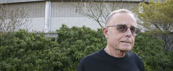 Tacoma Dome: Before Warhol's flower, Lyn Messenger drew diamonds on the Dome