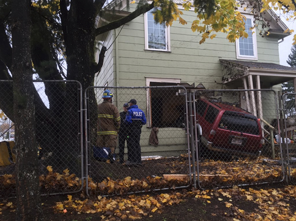 PHOTOS: High winds, heavy rain cause Tacoma damages