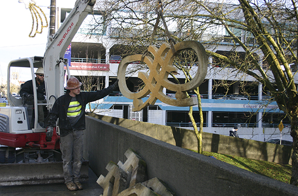 Vandalism, safety concerns force downtown Tacoma sculpture's removal