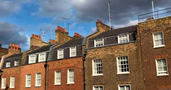 These London row houses are essentially all leased for 99 years. (Photo by Morf Morford)
