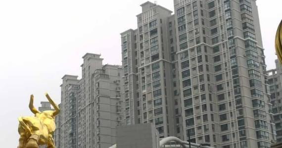 China holds neighborhoods larger than many of our largest cities. (Photo by Morf Morford)