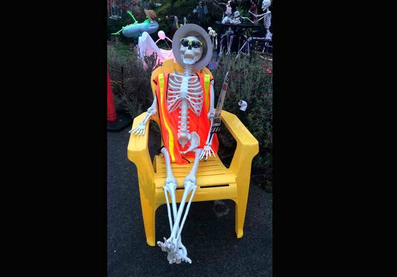 Im not sure I want to know what would make a skeleton laugh. (Photo by Morf Morford)