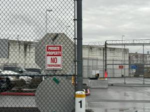 Grace Deng/Washington State Standard
A no trespassing sign outside of Northwest ICE Processing Center, also known as Northwest Detention Center.